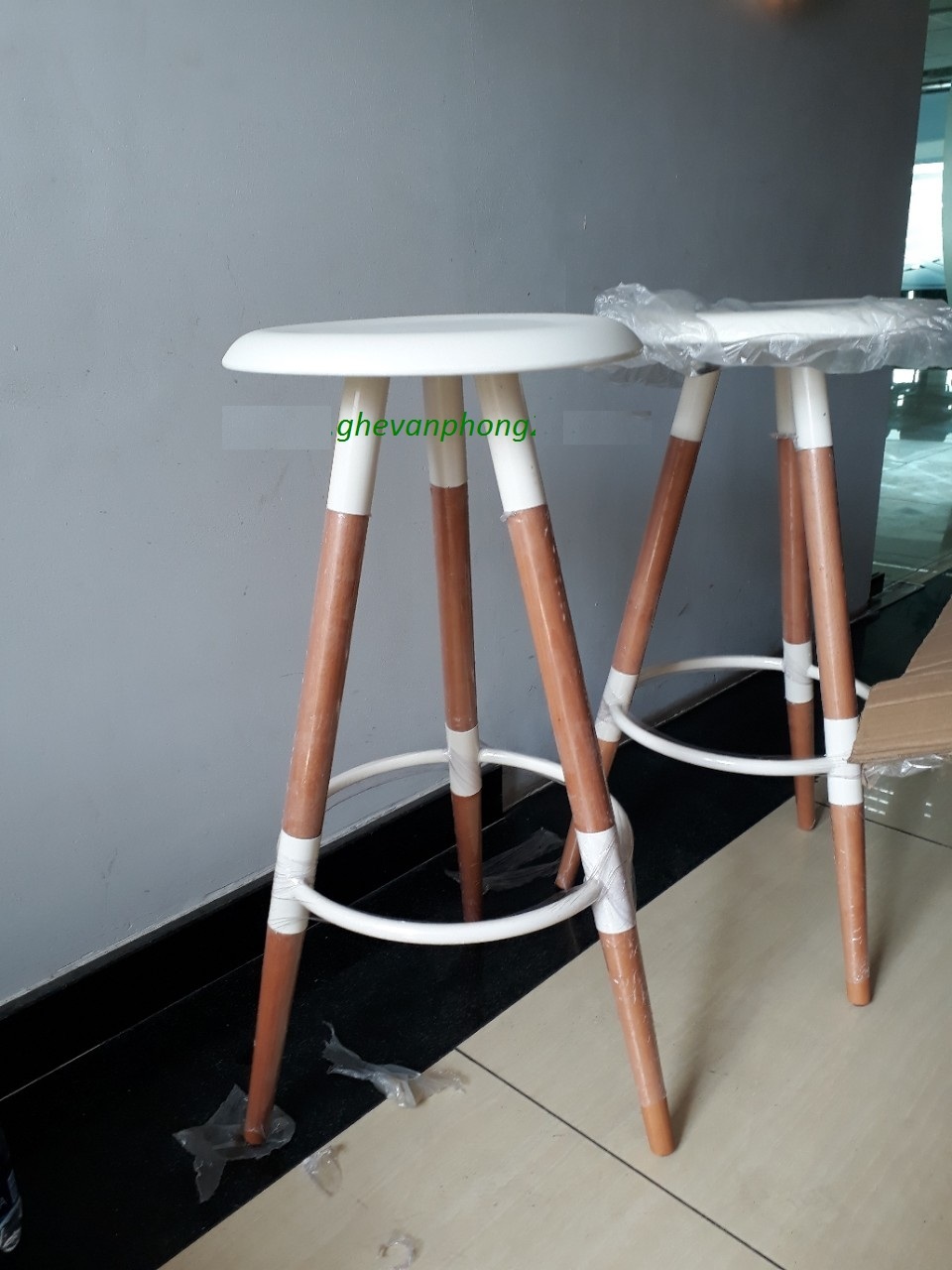 Ghế quầy bar gỗ tg6767c